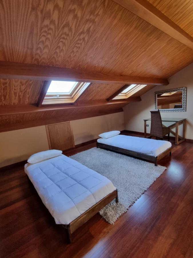 Apartamentos Turisticos Betanzos Esterno foto